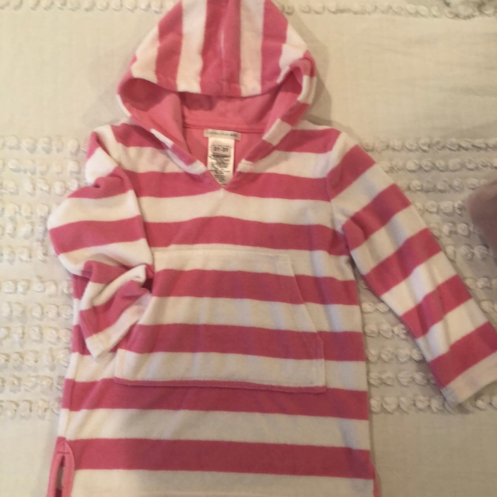 Sweater/ cover up